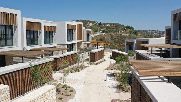 Minthis Proposal - The Suites - 14A-48