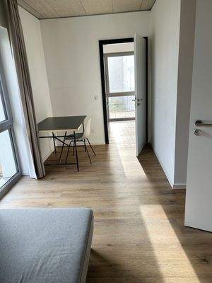 Zimmer 1 Zug. Küche