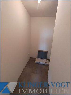 xx-Abstellkammer01-London