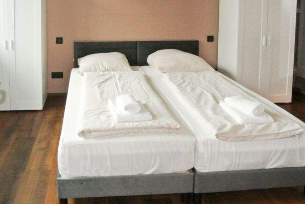 222-3,5-Exkl 2. Schlafzimmer Betten (1 von 1).jpg