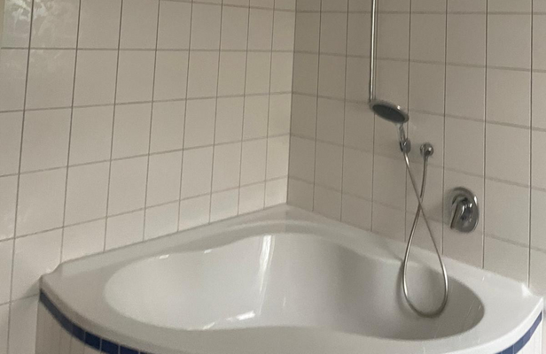 BRK LS 19 Badewanne.png