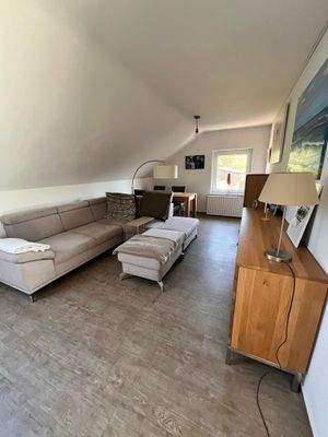 Wohnzimmer DG