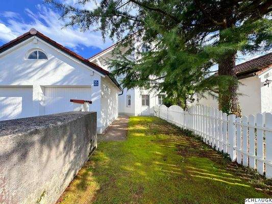 Hauseingang - Außenanlage