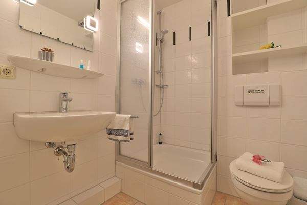 Duschbad im Souterrain