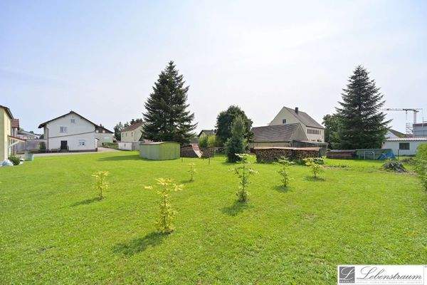 Grundstueck Blick SuedWest ohne Haus