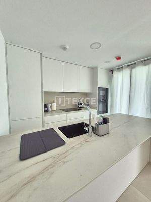 Stunning Apartment with a 25 m² Terrace in Fuengirola