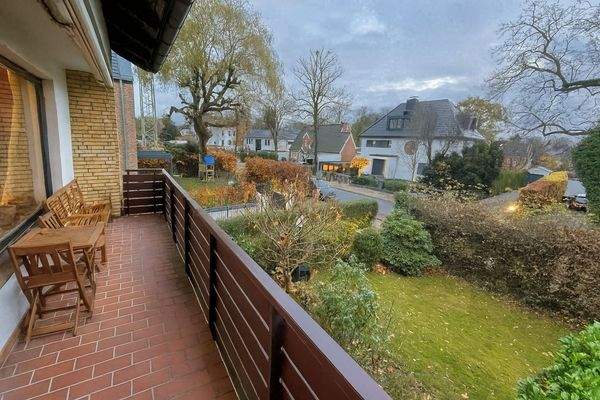 Balkon (KI generiert)