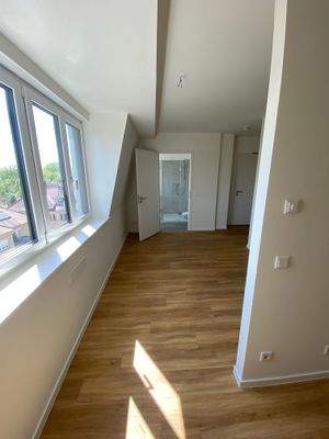 Wohn- u. Küchenbereich_Bild 3.JPG