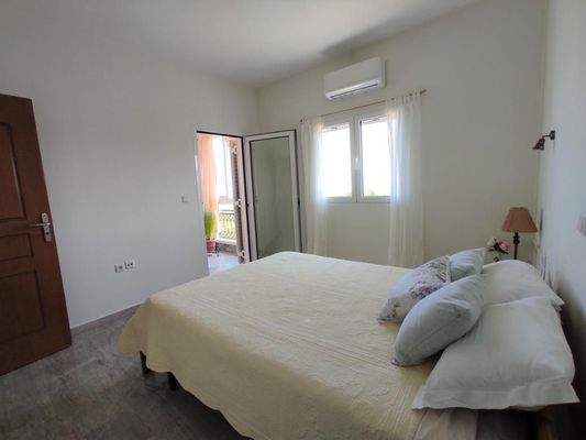 Kreta, Atsipopoulo: Schöne geräumige Villa mit Meerblick und Bergblick zu verkaufen