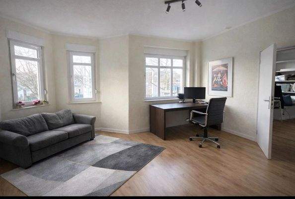 Erkerzimmer 1. OG (bearbeitet)