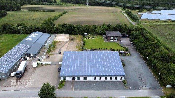 Gewerbe + Bauplatz + Villa