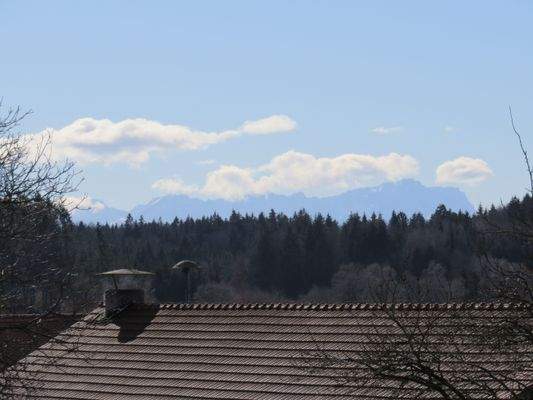 54 ... und ein Blick ins Gebirge.JPG