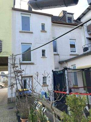 Hofansicht 3-Familienhaus