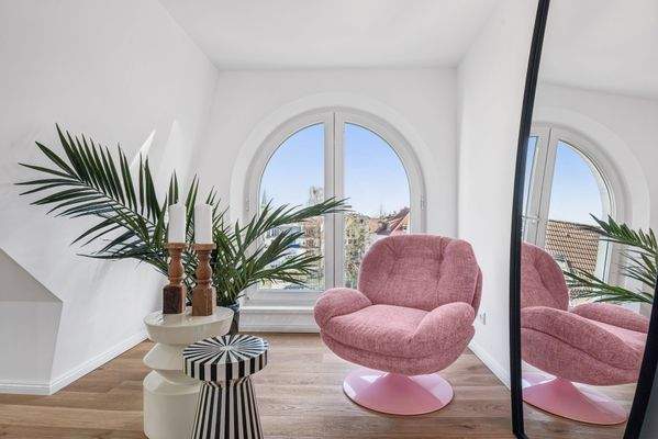 ARBEITZIMMER/SCHLAFZIMMER