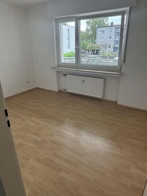 Arbeits oder Esszimmer