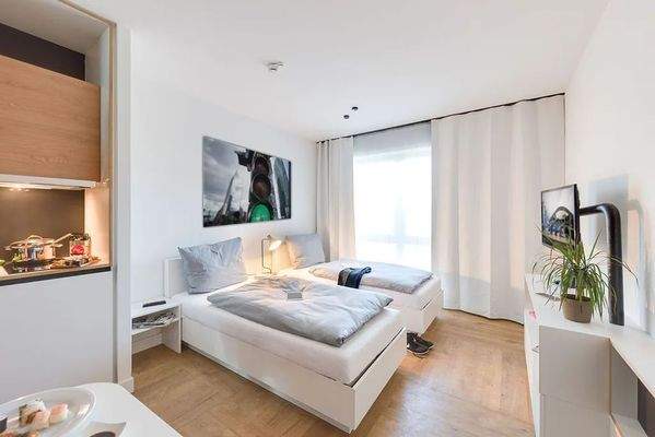 a7ed2dca-751b-4b09-bbd1-42be1fc3f0c8