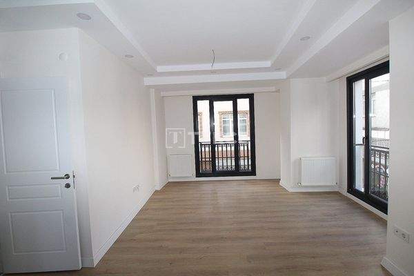 New Apartments Near Transport Links in Fatih