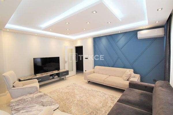 Real Estate 100 m from Tersane Istanbul in Beyoglu