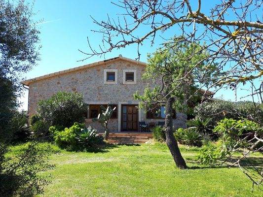 Eingang mit Gartenanteil