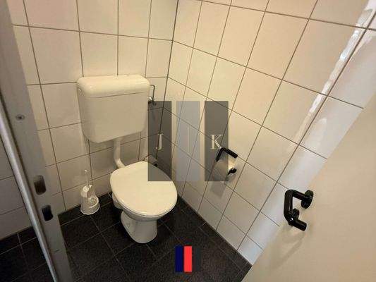 WC Ansicht 2