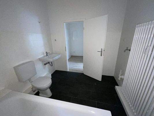 Badezimmer Ansicht 2