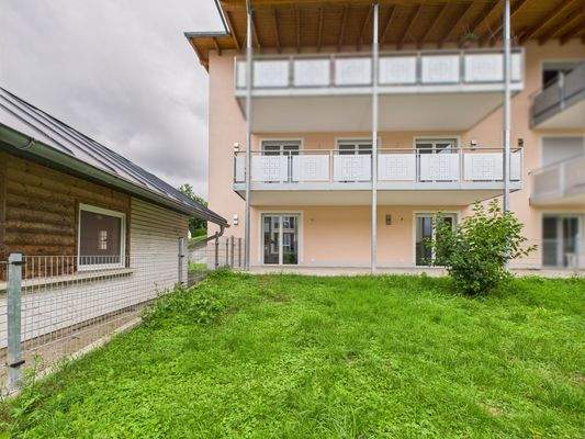 Südansicht aus dem Garten