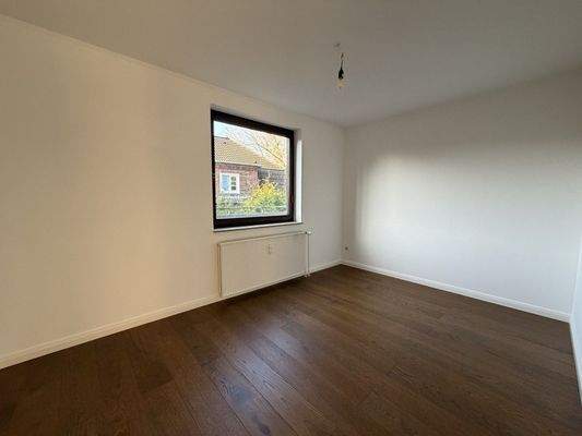 Kinder-/Arbeitszimmer