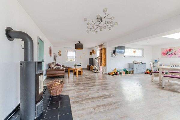 Wohn- und Essbereich 