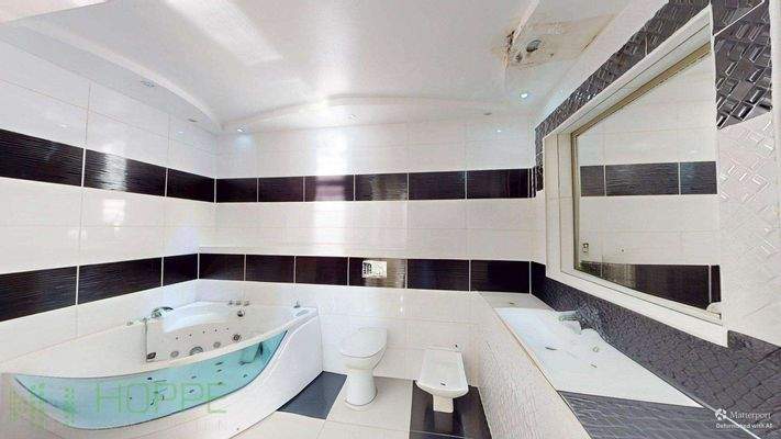 Badezimmer 1 Bild 1_defurnished