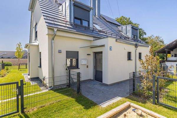 Blumenstr. 16b, Karlsfeld