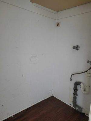 Abstellkammer mit WM-Anschluß