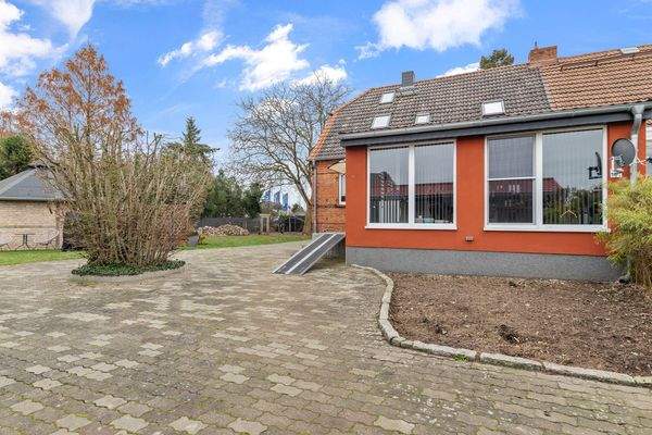 Rückseitige Hausansicht