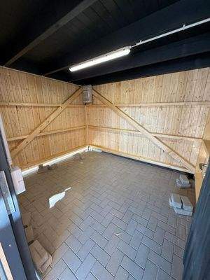 Abstellraum beim Carport