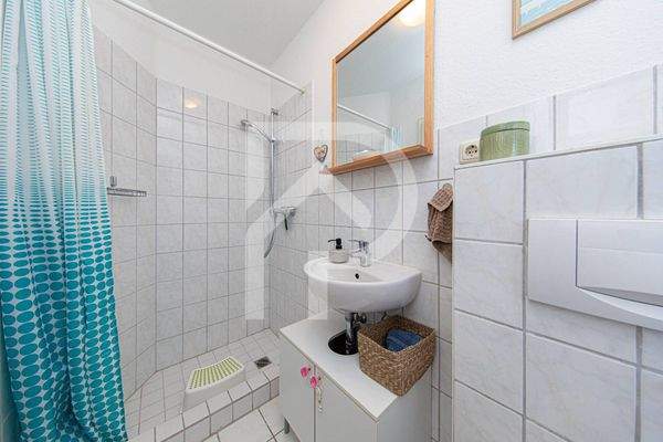 Gäste-Bad Erdgeschoss