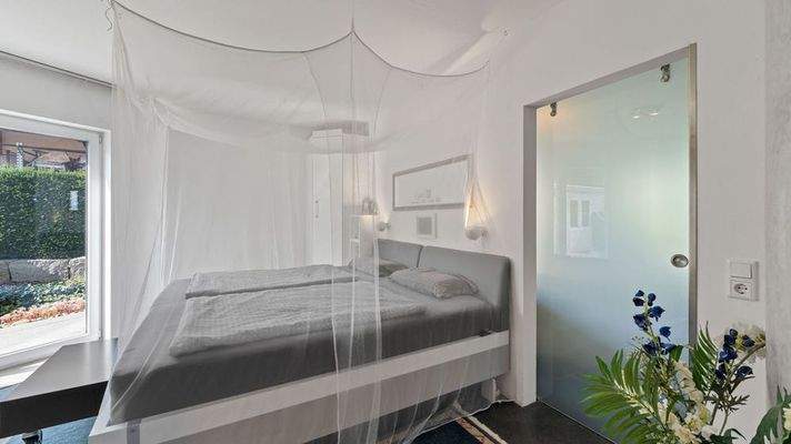 Schlafen mit Gartenblick