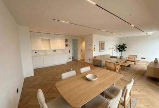 Wohn- und Essbereich *AI