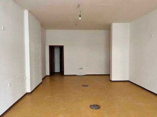 Komplettansicht Gewerbeeinheit, Käthe-Kollwitz-Weg 5, EL.jpg