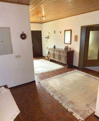 EG_Diele mit Fliesen