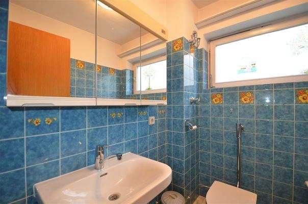 Badezimmer 2