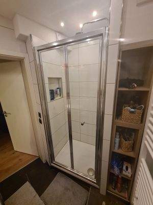 Dusche EG