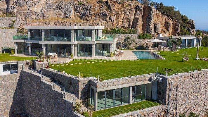 Luxury Houses with Private Beach and Heliport in Bodrum