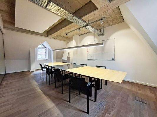 Raum 1 - Konferenzbereich Bild 1