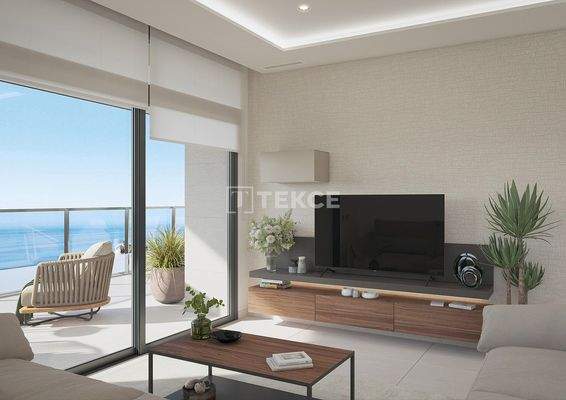 Luxury Seafront Apartments in Europe's Tallest Tower in Benidorm