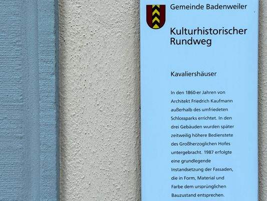 Beschreibung Kavaliershäuser