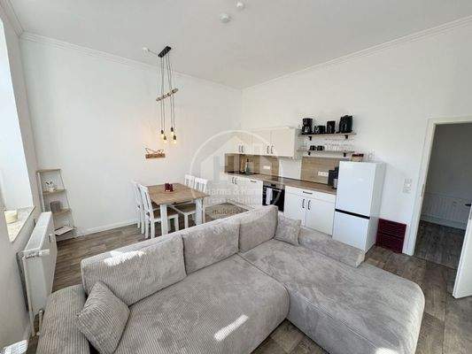 Wohnküche mit EBK EG (WHG 1)