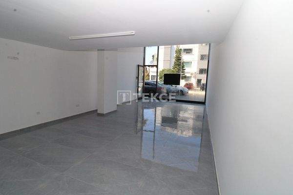 Shop in the Girne Center with High Rental Income