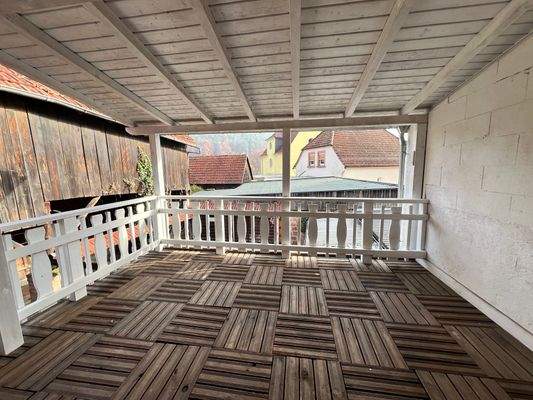 Überdachte Terrasse