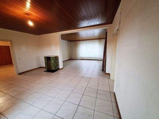 EG Wohn-Esszimmer Bild 2.jpg