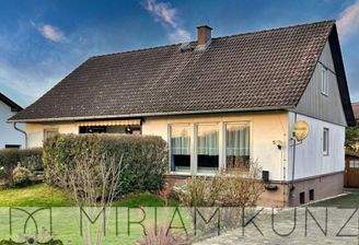 Frontansicht_5104_MiriamKunz-Immobilienmanagement.jpg