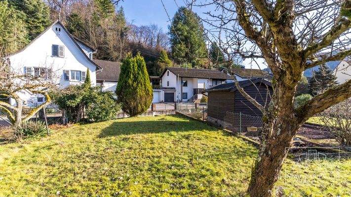 Garten_Zugang zu Bachlauf